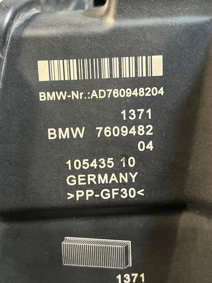 2015-2021 BMW X1 2' F45, F46, F48, F49, F55 Air Filter Box 7609482 OEM