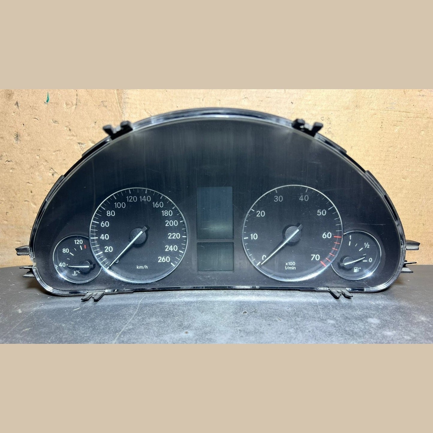 03-06 Mercedes-Benz W203 C-Class Instrument Cluster Speedometer A203 5400348 OEM