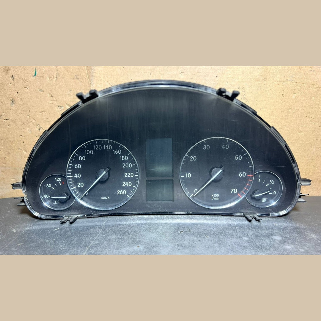 03-06 Mercedes-Benz W203 C-Class Instrument Cluster Speedometer A203 5400348 OEM