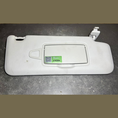 15-20 Mercedes W213 E-Class Front Right Side Sunvisor Sun Shade A213 8106201