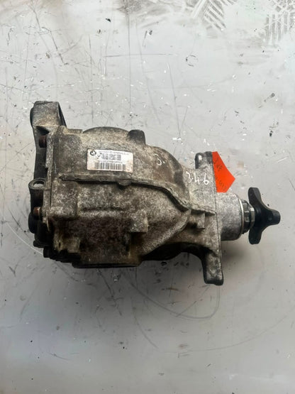 2010-2012 BMW 750Li Rear Differential 7577097 RATIO 3.46 4.4 V8