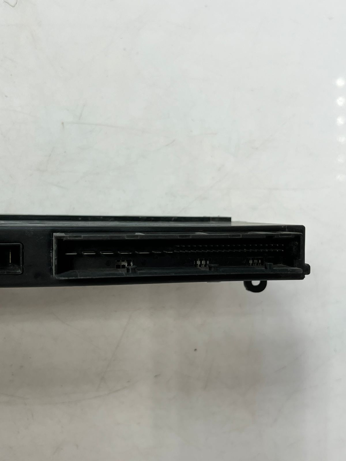 BMW 528i 535d 535i 550i 740Li 750i Fuse Junction Box Control Module 9267456 OEM