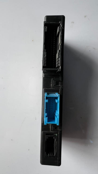 2011-2015 BMW 535i Gateway Control Module 9284421 F10 F11 5