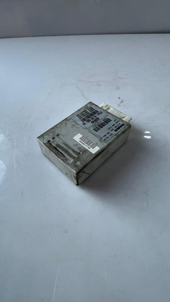 2010-15 BMW 750i Air Suspension Control Module 6797090 750Li, 535i, 550i, and F0