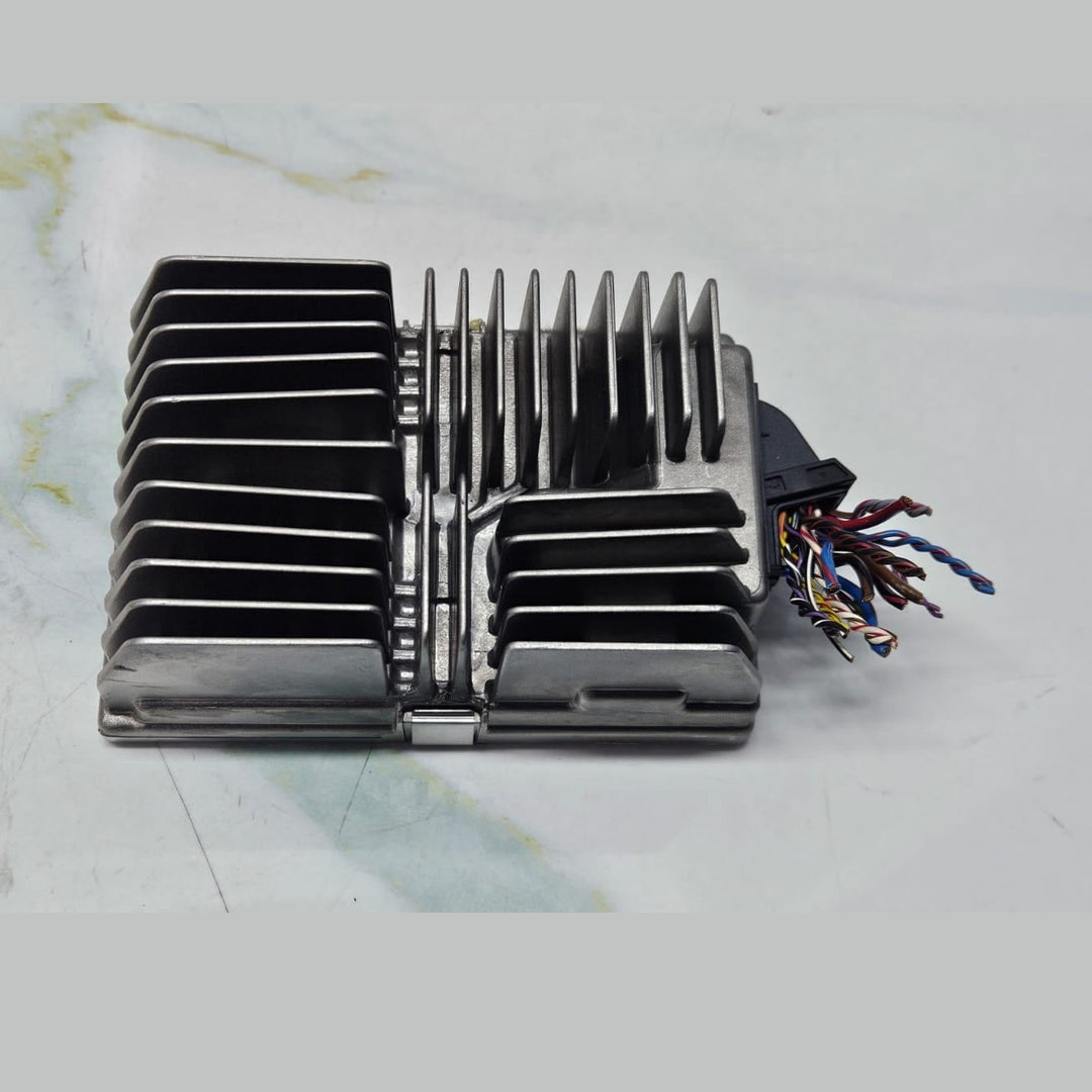2017-2018 BMW 530i G30 Hifi Audio System Amplifier 6834903 OEM