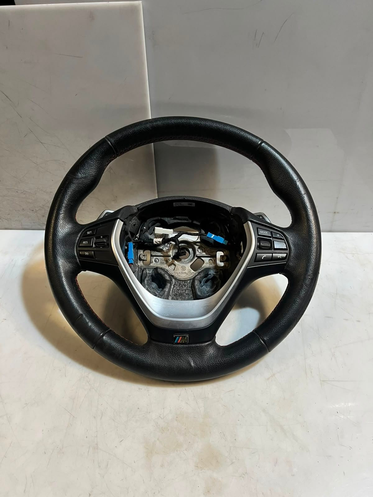 BMW 1, 2, 3 Series F20 F30 F31 F35 328i Sport Steering Wheel 6256218 OEM