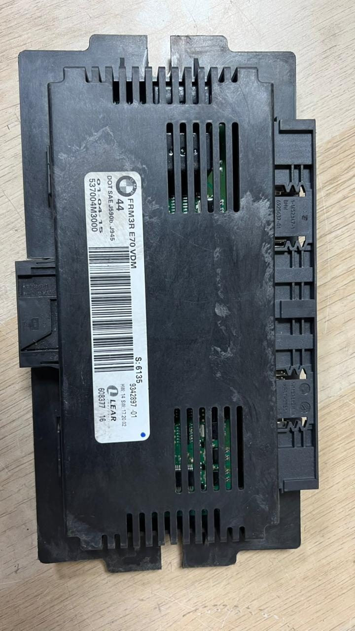 BMW 2007-2013 X5 Footwell Light Control Module 9342897 X5 E70 and X6 E71 