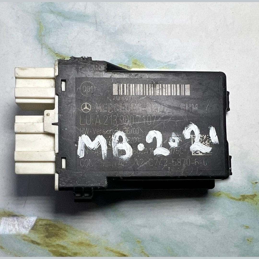 Mercedes Seat Heating Control Module A2139007107 E-Class W213