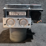 Bild in die Galerieansicht laden, OEM BMW X1 E84  ANTI BREAKING SYSTEM  MODULE  HYDROLIC  PUMP DSC - 6860214