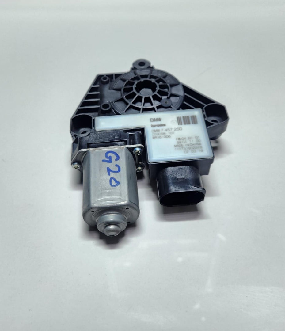 18-23 BMW X3 Front Left Window Regulator Motor 7457250 X3 G01 OEM