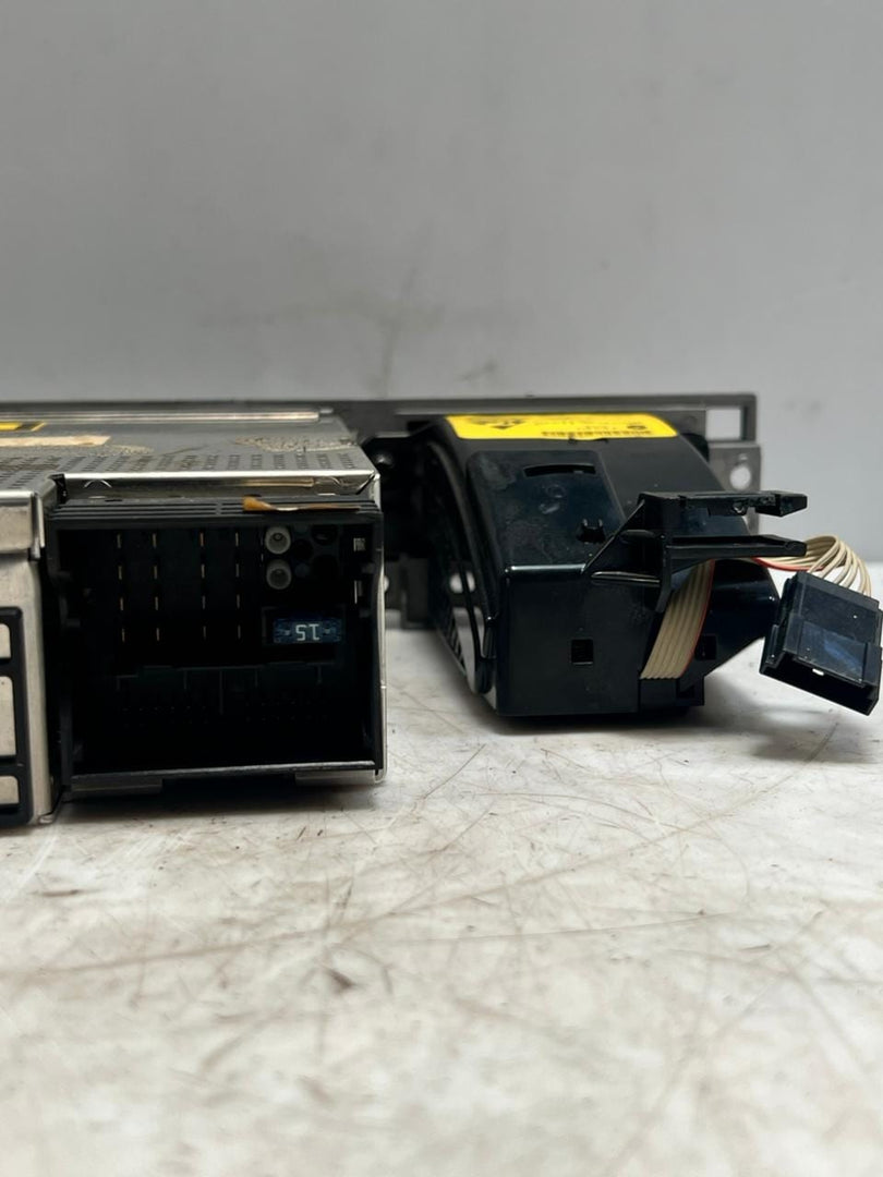2000 BMW E66 7' SET Mini Disc Audio System Controller NBT navigation 6924846