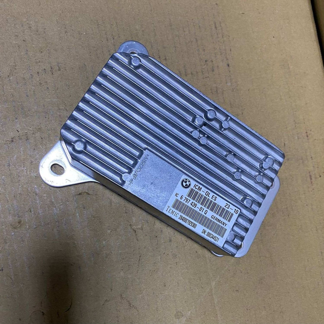 Genuine 2009-2013 BMW 750Li Integrated Chassis Mgmt Control Module 6797439