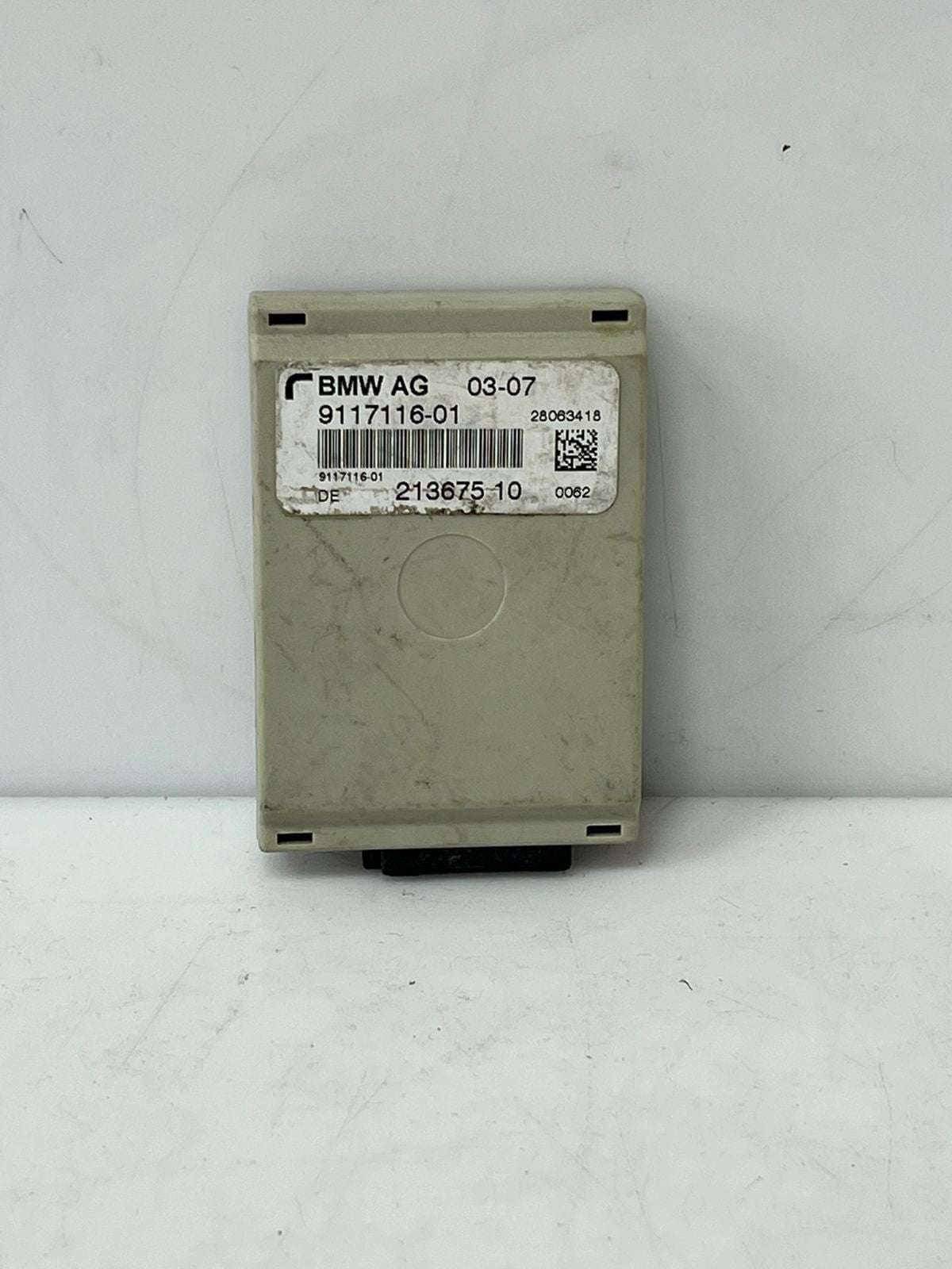 2007 BMW E60, E61, E90, E91, E92, E93 Antenna Module Radio Control Unit 9117116