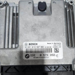 Bild in die Galerieansicht laden, 2013 BMW X3 F25 Engine Control Unit 8574092 F25 and 5 Series N47 diesel ECU SET