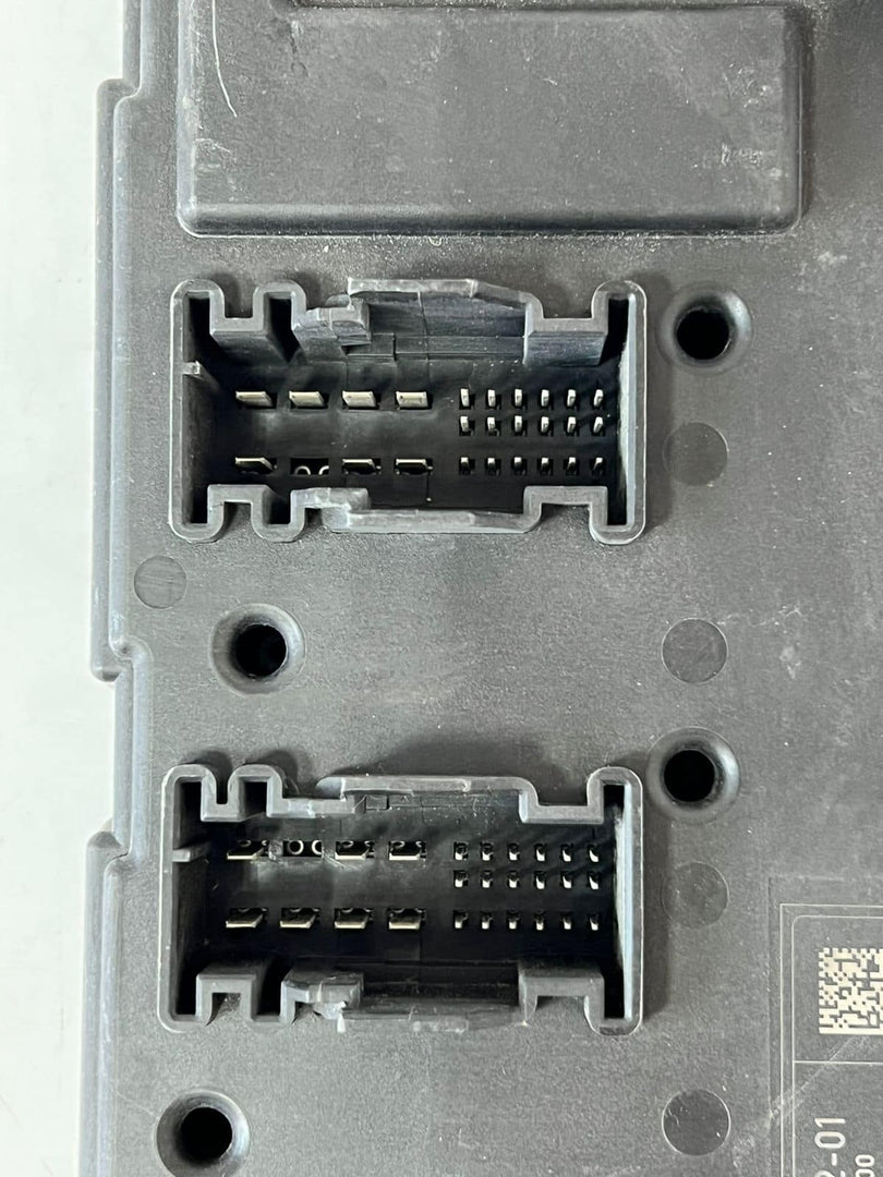 2012-2016 BMW F20 F21 F30 F31 F32 Rear Body REM Control Unit Module 6819332