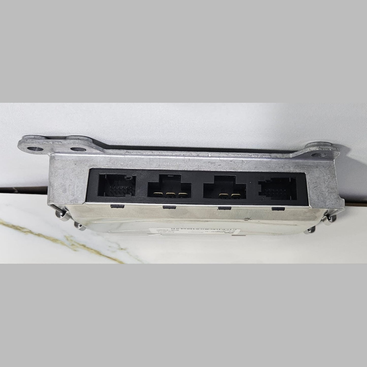 OEM BMW F01 F02 F10 F07 5 6 7SERIES RWD ACTIVE STEERING HSR CONTROL UNIT 6854032