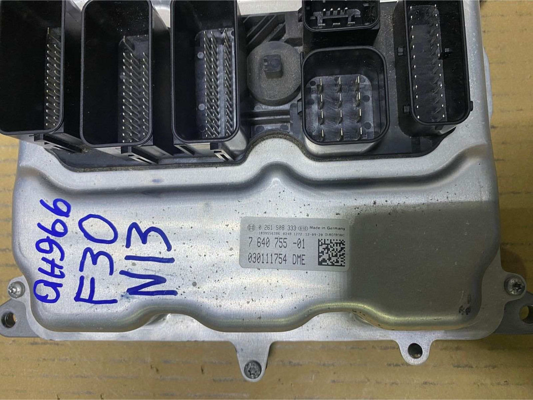 BMW Engine Control Unit 7640755 Bosch 0261S08333 N13 116I 316I F20 F30