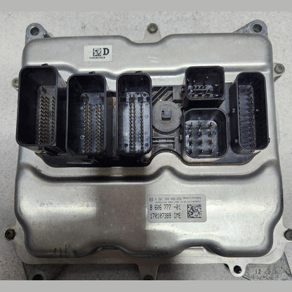 2015 BMW 520i Engine Control Unit ECU Set 8606777 F30 F31 320iX F10 F30 N20 
