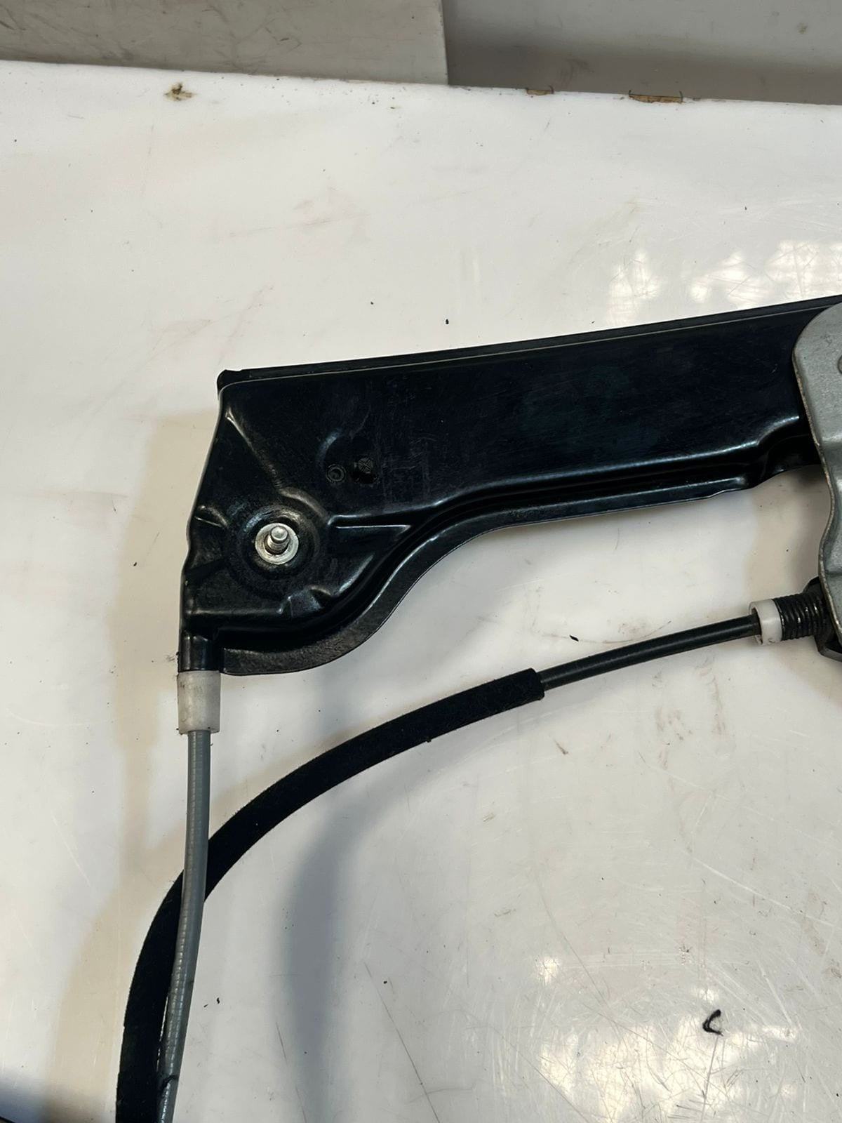 BMW 6 Series E63 E64 Front Door Window Regulator With Motor Front Left 7008623