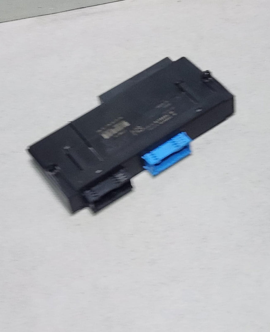 2007-2013 BMW 328i Body Control Module 9176884 3 Series E90 E91 E92 E93