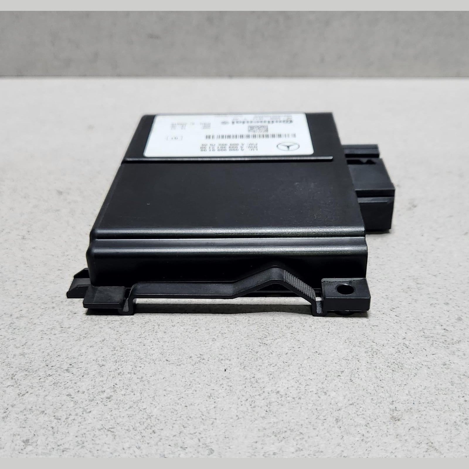 2014-2016 Mercedes-Benz E350 Distance Radar Control Unit A0009002006 E-ClassW212