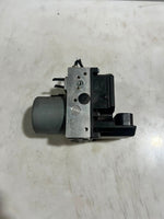 Load image into Gallery viewer, 2006-2008 BMW 7 Series 750i and 750Li E65 E66 ABS Pump Module 6771233 OEM