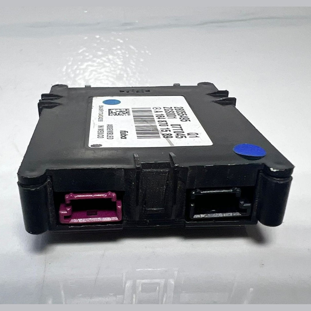 Mercedes Antenna Amplifier A1648701589 W164 ML-Class and W251 R-Class