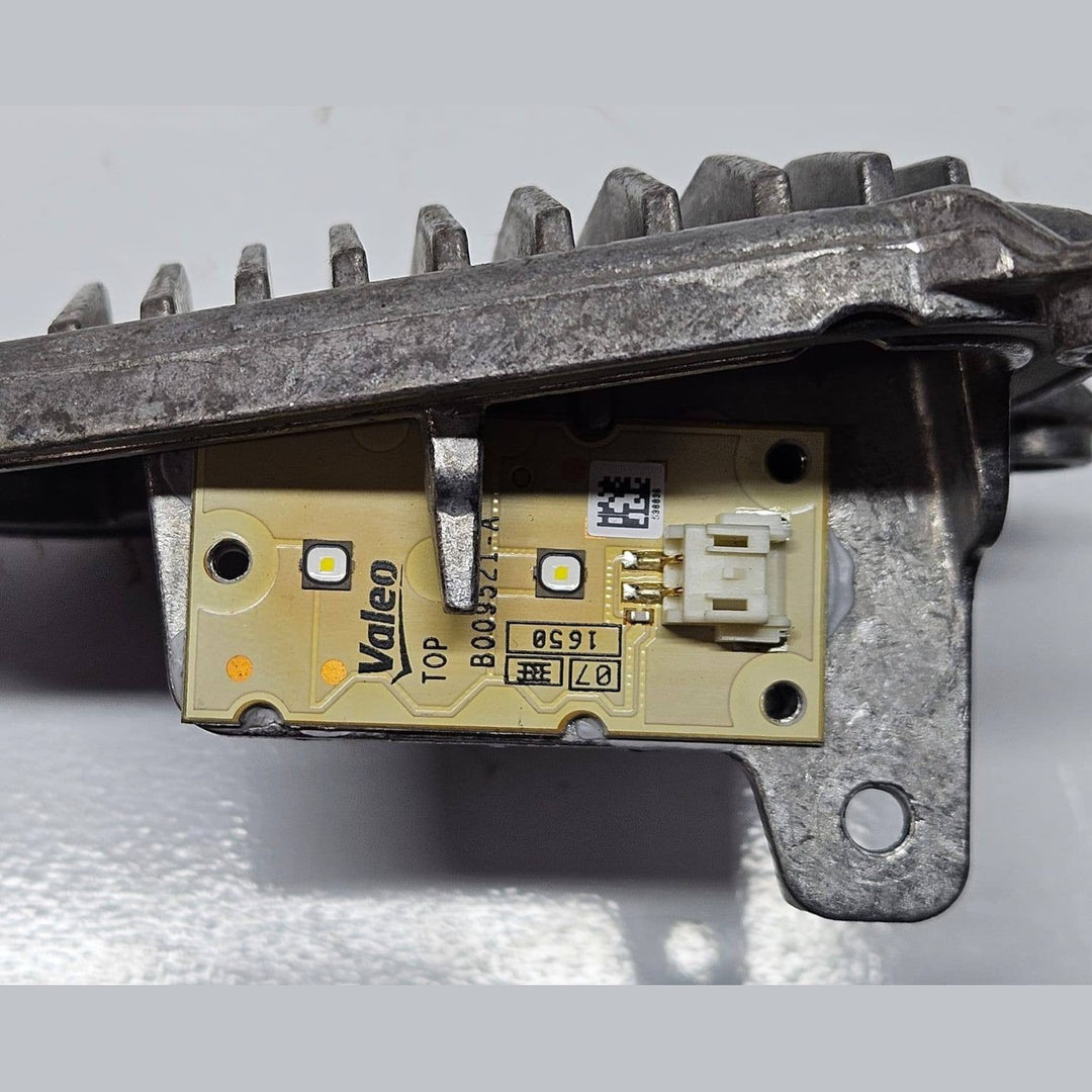 BMW X1 F48 F49 Headlight Daytime Running Light Control Module 90068145 OEM