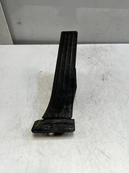 2011 BMW 328i E90 E60 F07 F25 E70 X5 GAS/ Accelerator Pedal MODULE 6852644 OEM