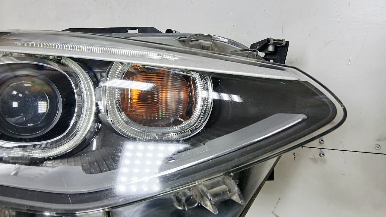 GENUINE OEM Hella BMW 1 'S F20 F21 Xenon Headlight Right Side 2011-15