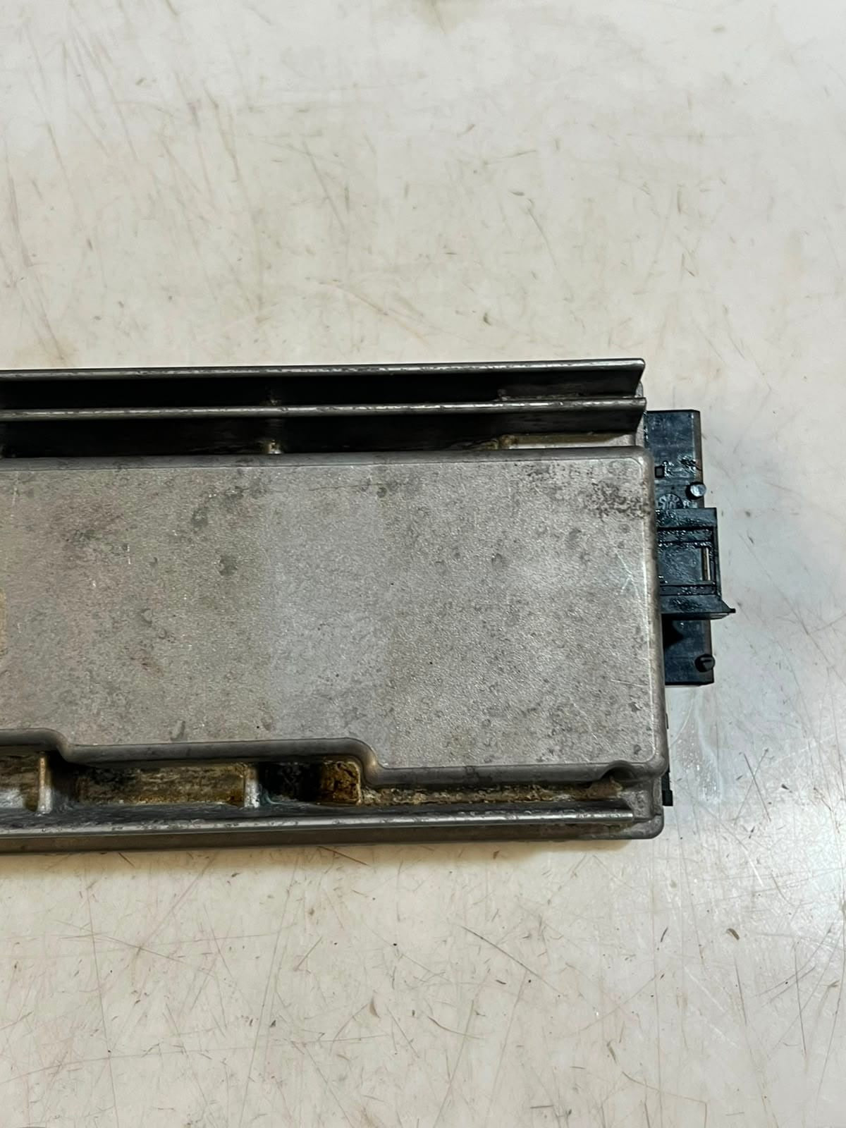 2012 BMW 5' F01 F02 F07 F25 F04 X3 F10 F11 535i Top-Hifi Amplifier 9248552