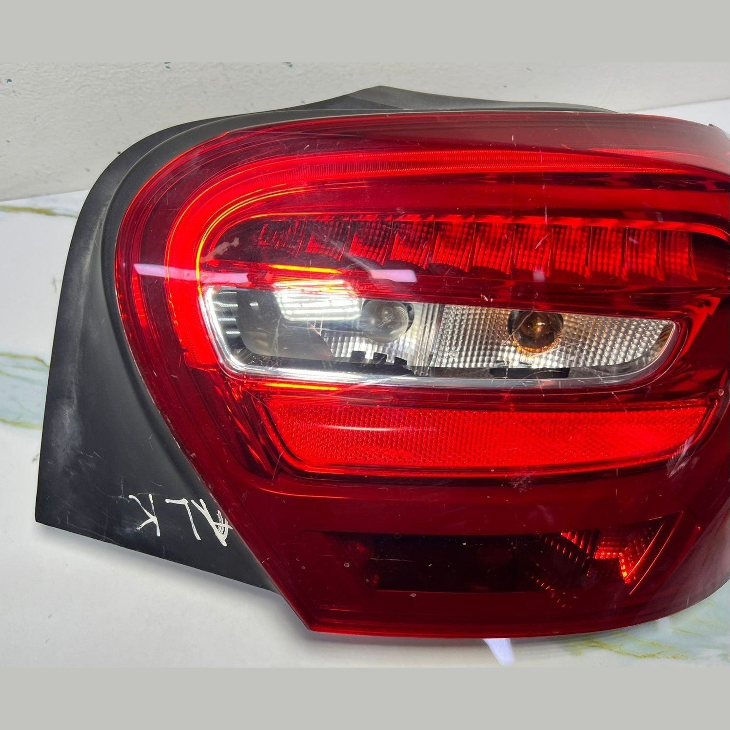 Mercedes W176 A-Class Rear Right Side Tail Light Brake Stop Lamp A176 9064900