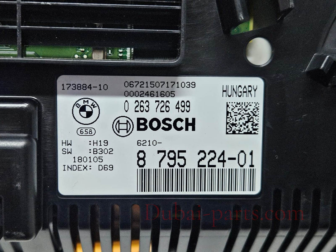8795224-2018 BMW X4 F26 N57 RHD Instrument Cluster Speedometer OEM