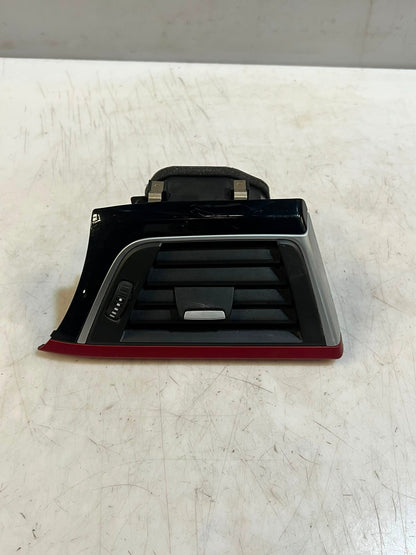 BMW 4' F30, F31, F80 F36 F32 F82 M4 Dashboard Air Vent Grille Right 9231995 OEM