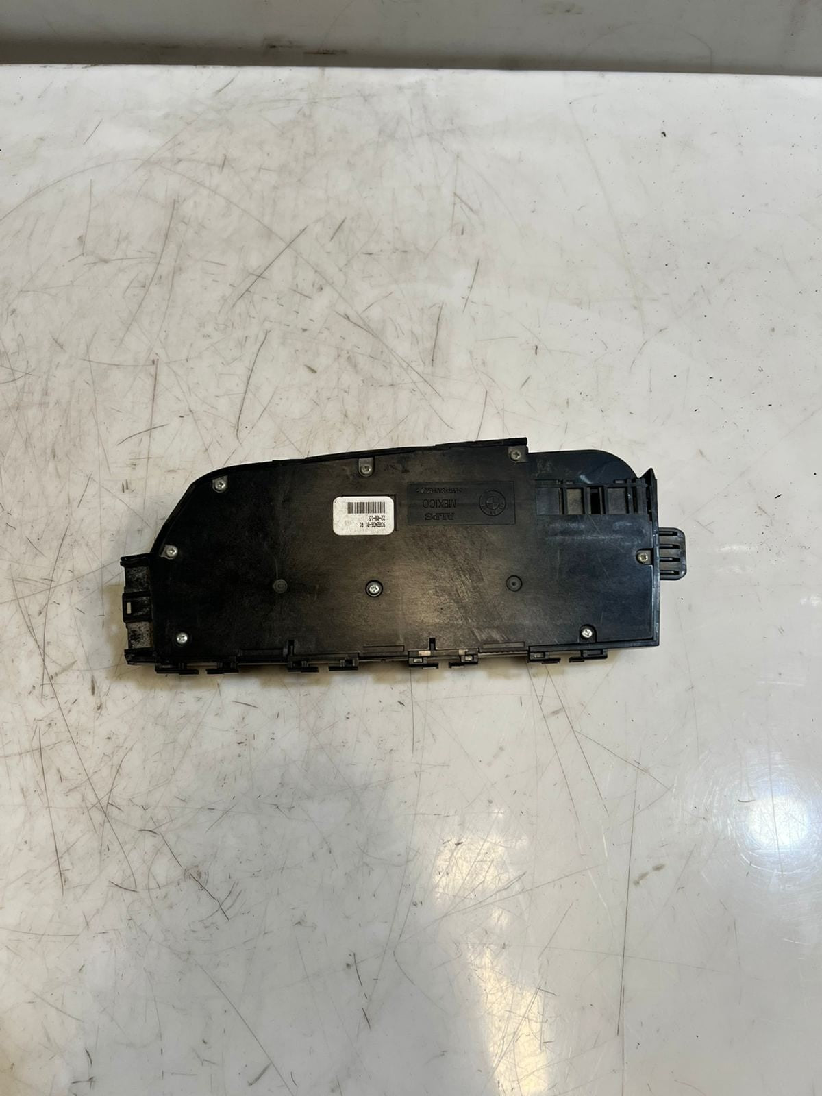 2015 BMW 320i F30 3 Series Front Right Seat ADJUSTMENT Control Switch 9382436