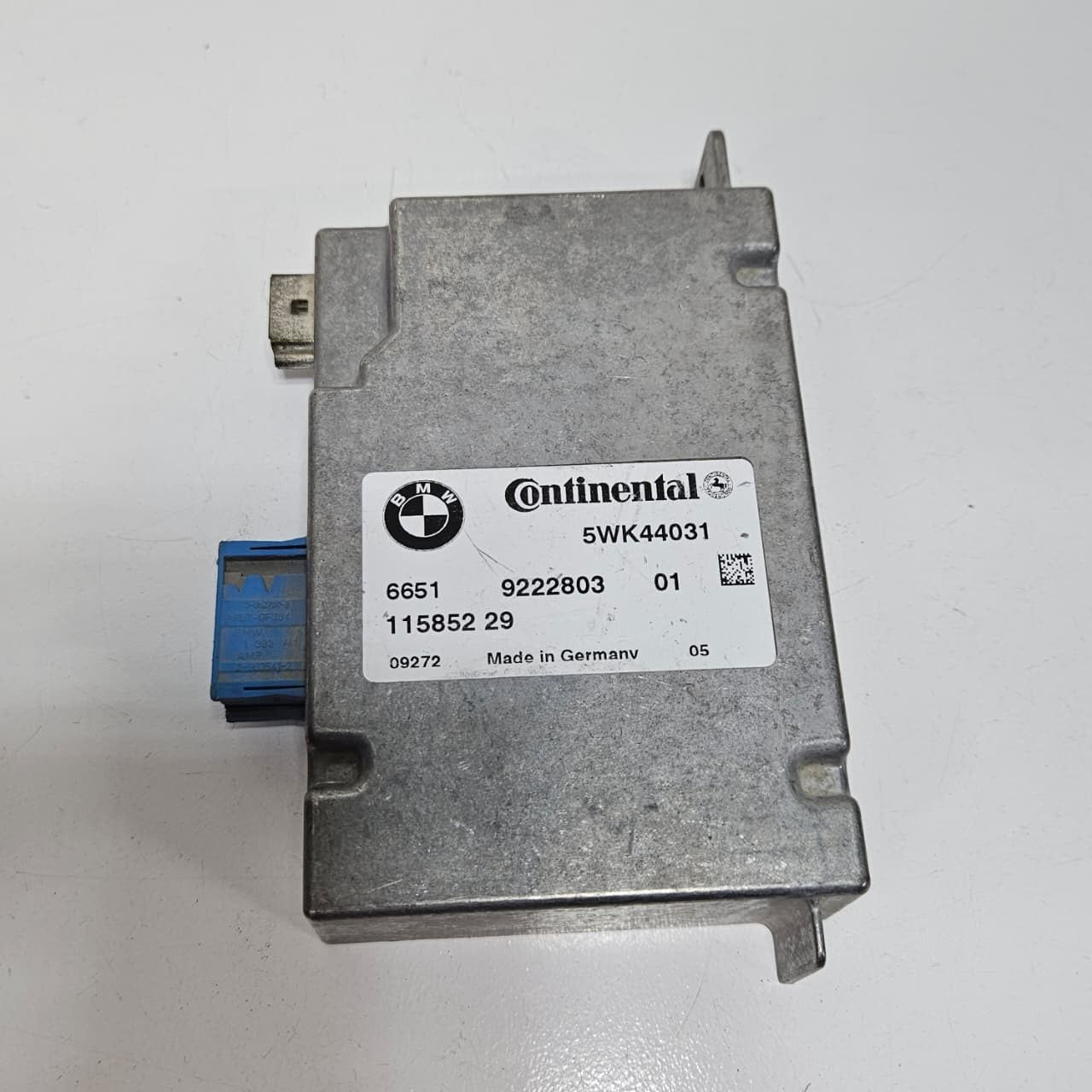 OEM BMW 7 Series F01 F02 F03 F04 Camera Control Module 9222803