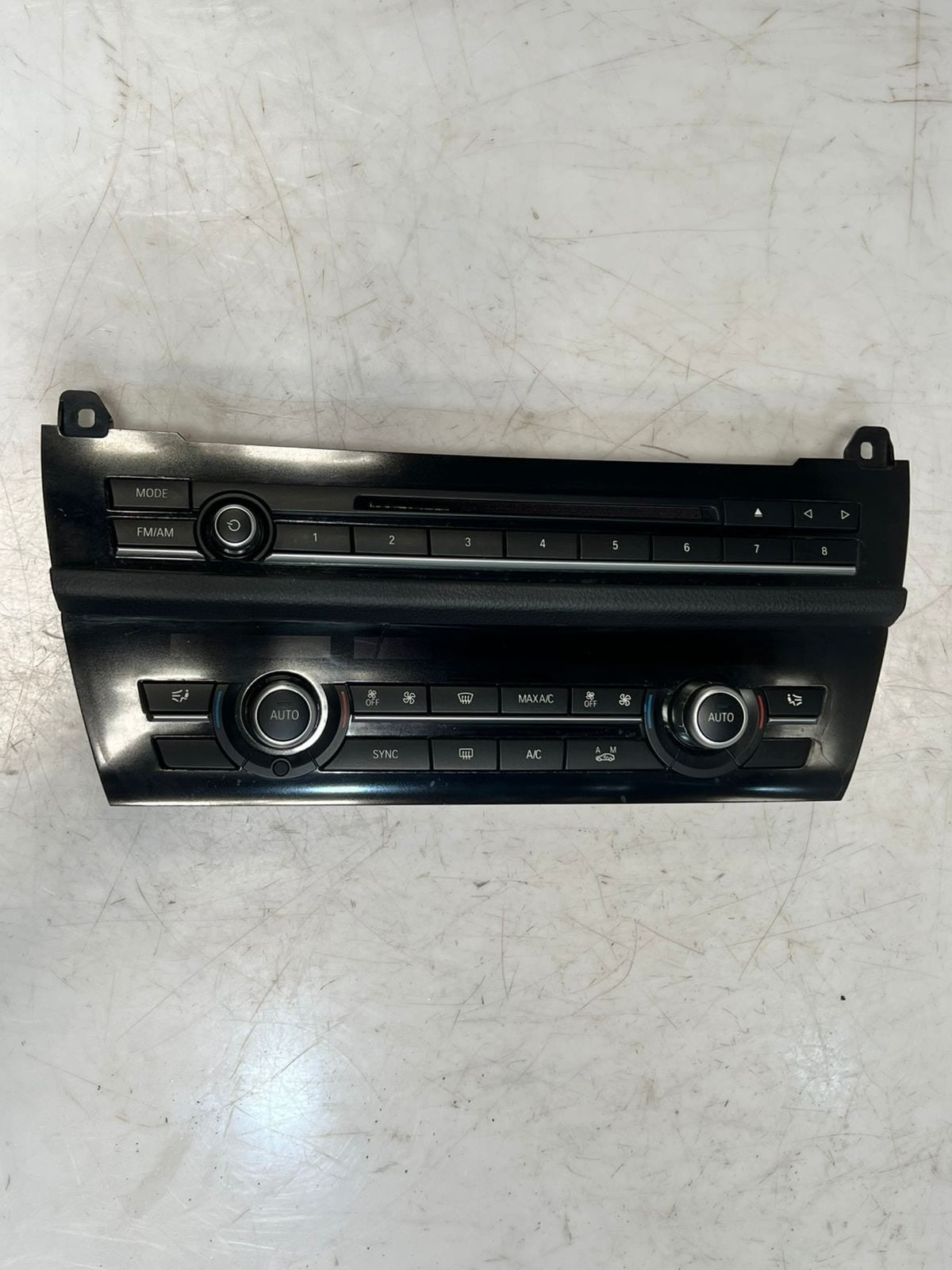 2009-2016 BMW 528i 5 Series F10 Sedan Control Panel Airflow 9352763 OEM