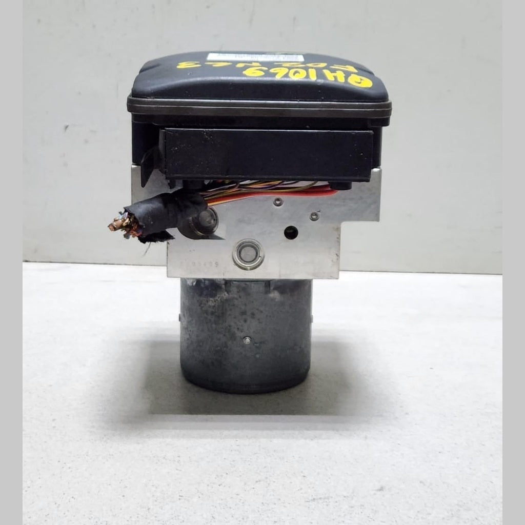 BMW 7 5 GT ABS Pump 6796794 7 Series F01 F02 F03 F04 4WD