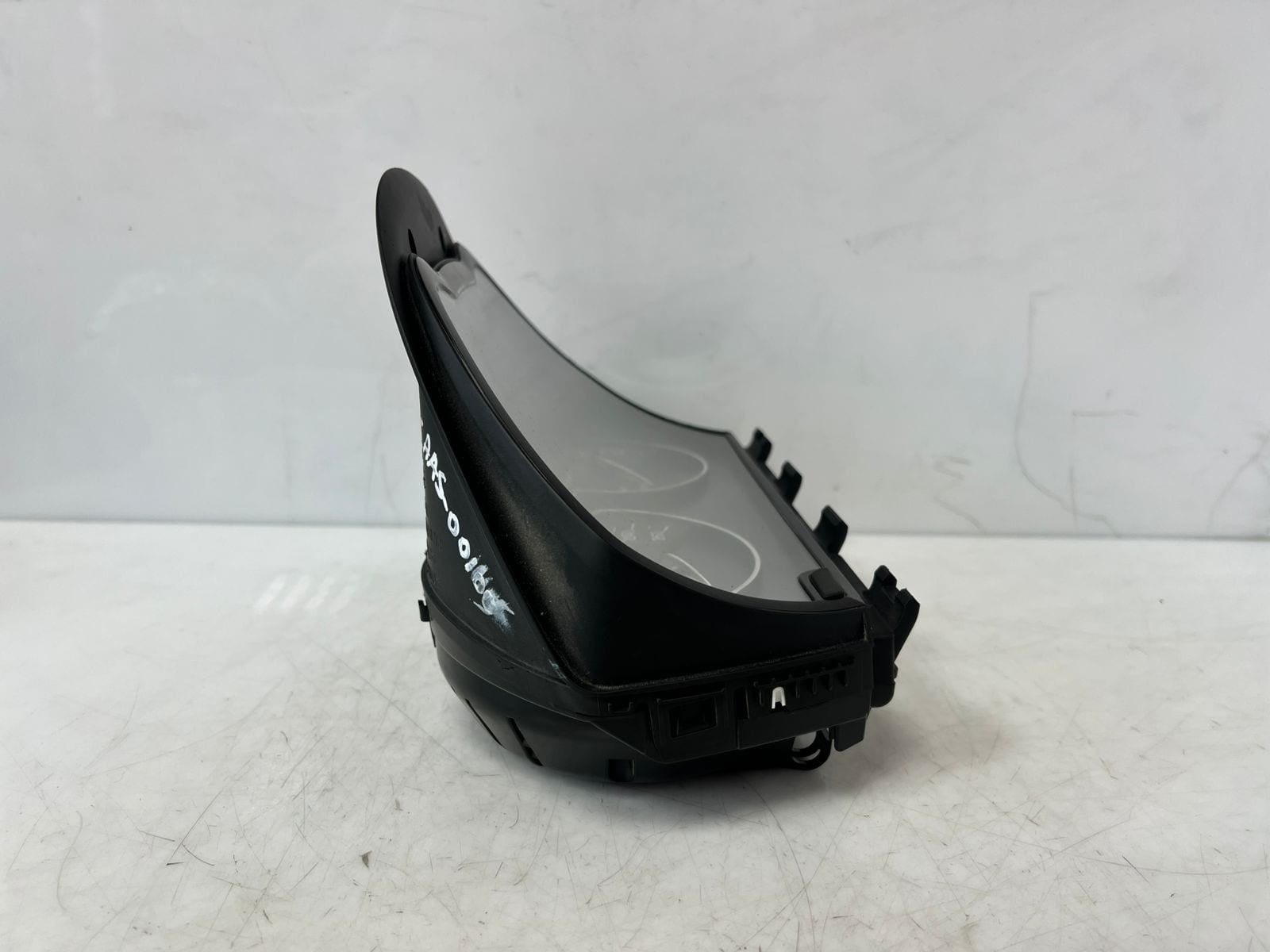 2018-2019 BMW F20 F21 F22 F23 118i 218i 220i 228i 2' Instrument Cluster 9325169