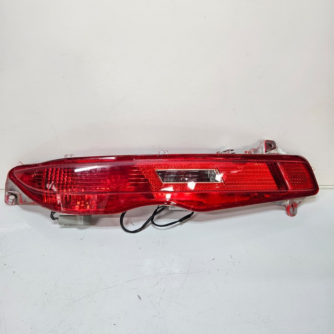 7177075-2008-2010 BMW 6 Series Coupe E63 E64 M6 650i Taillight Left Rear 