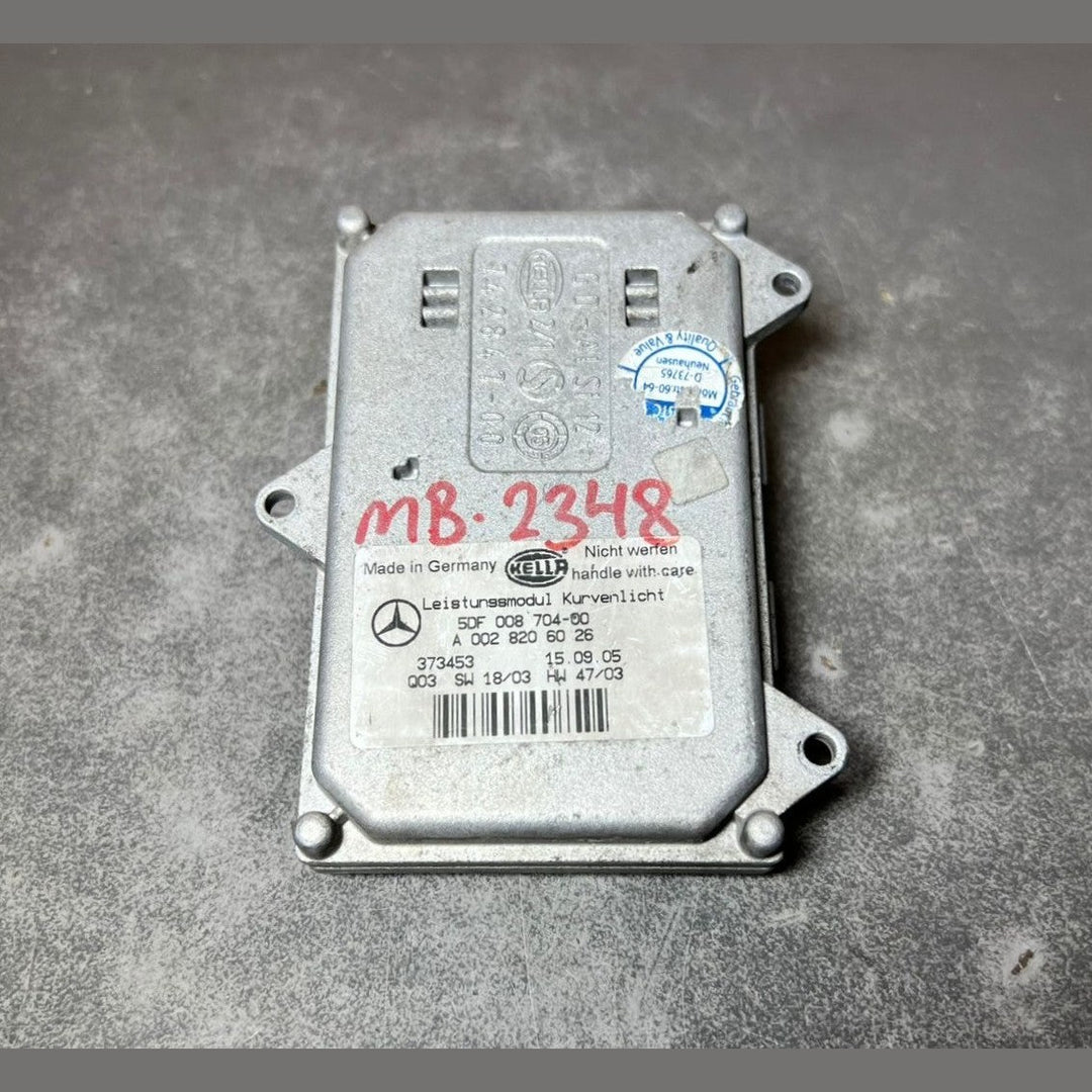 Mercedes W212 W204 Xenon Light Headlight Control Module Unit A002 8206026 OEM