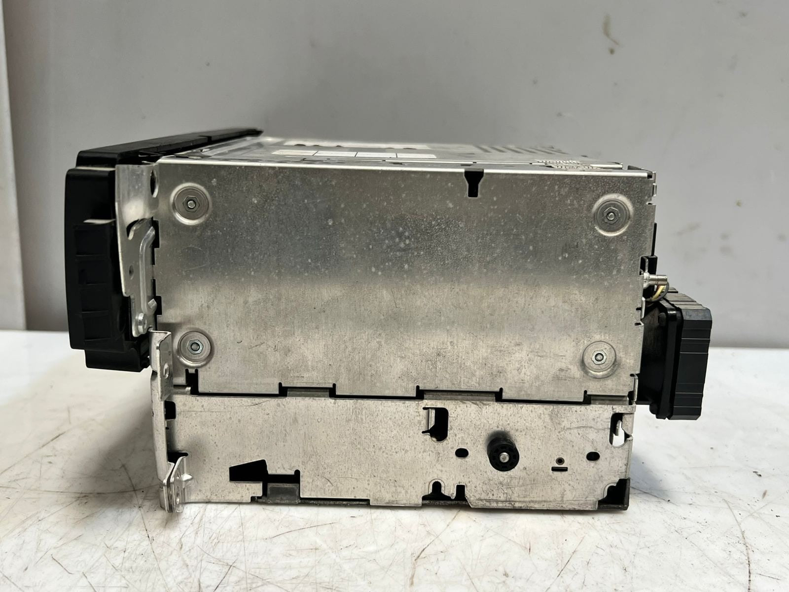 BMW 3 1 Series E90 E92 E87 3MD Navigation Audio Player Controller Module 9138450