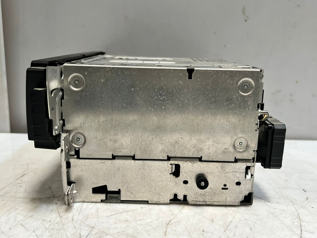 BMW 3 1 Series E90 E92 E87 3MD Navigation Audio Player Controller Module 9138450