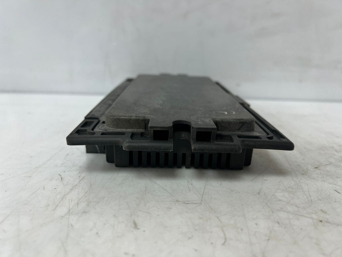 2009 BMW X5 E70 FRM3R J590B DOT SEA Footwell Module 9230434 OEM