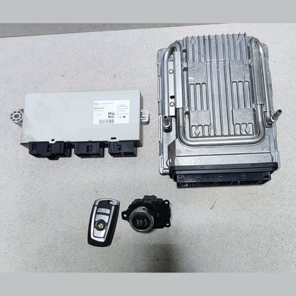 2011-2013 BMW 750i Engine Control Module 7624032 MSD85.0 ECU SET F02 V8 N63