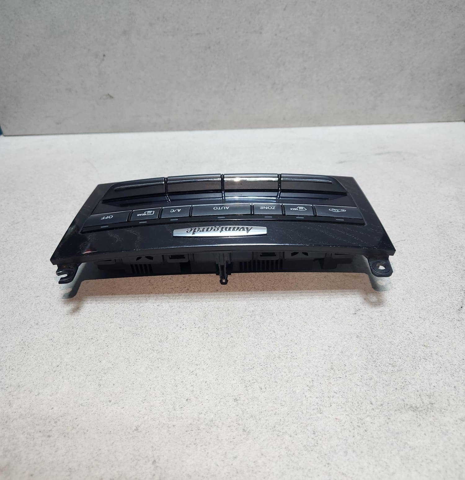 Mercedes Climate Control Panel A2129008711 E-Class W212 and E Coupe W207
