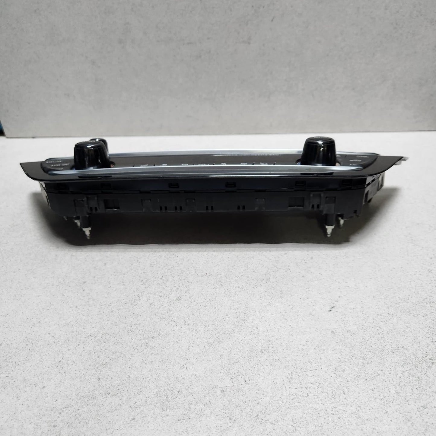 2017-2020 BMW 530i Climate Control Switch 6834441 5 Series G30 G31