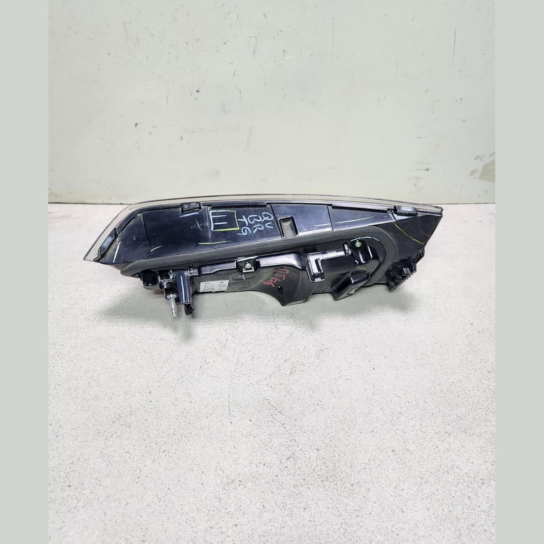 2019 BMW 330i TRUNK Tail Light 7495089 3 Series G20 G21 LEFT INNER