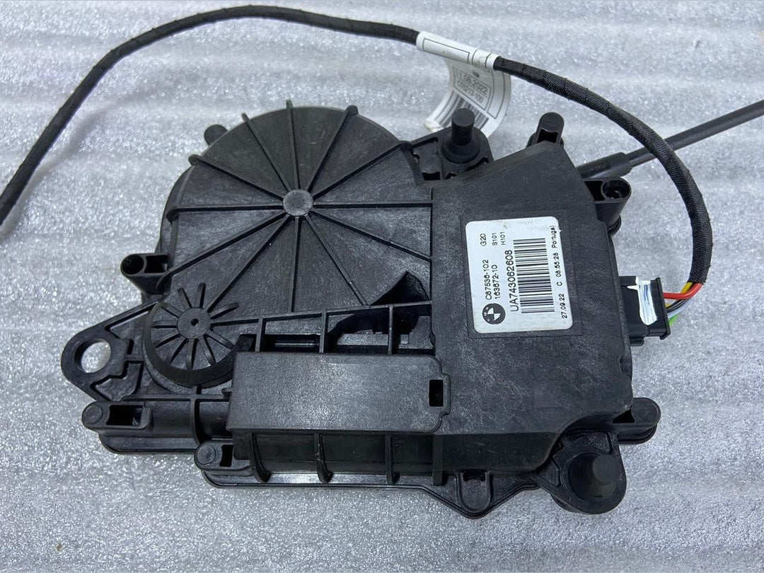 OEM BMW G21 320XD G80 M3  Soft Close Automatic Tailgate Lock Actuator 7430626