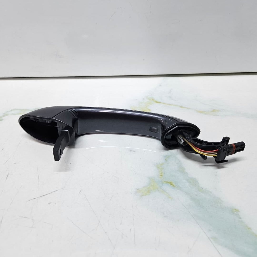 Genuine Brand New 2019 BMW G20 G30 330i Front Left Door Handle 9854177
